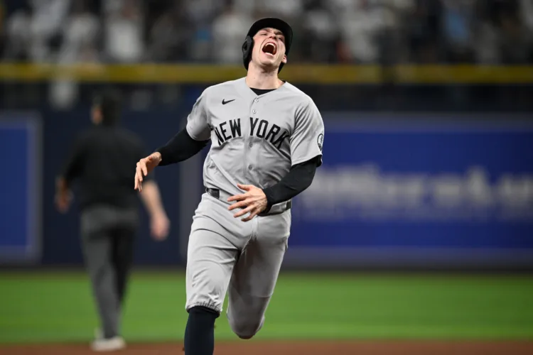 Yankees face prospect of 17th season without World Series title